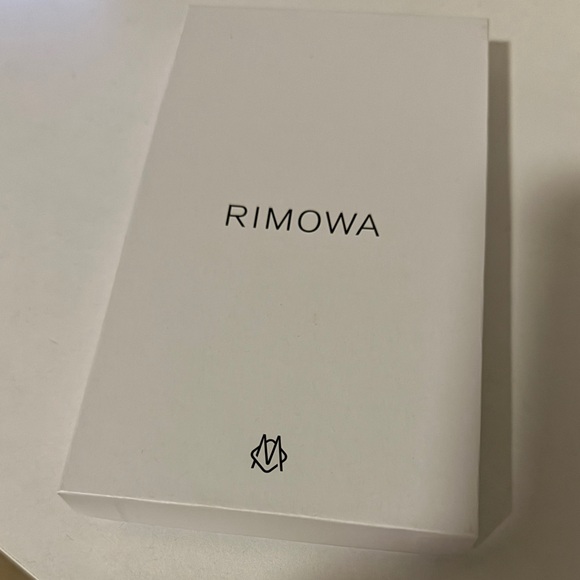 Rimowa Iphone 15 Pro Max Case - Picture 5 of 5